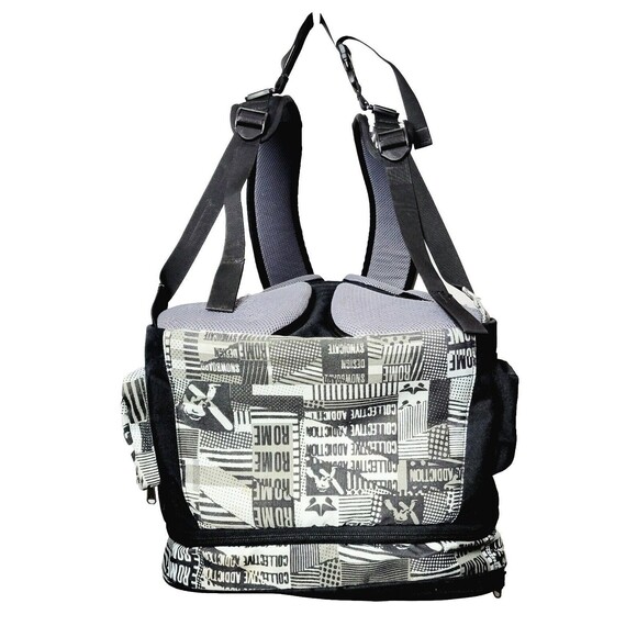 Snowboarder Backpack ROME SDS Boot Laptop Bag AOP Graphics BLK & Whi 20x13x9 VGC - Picture 11 of 15